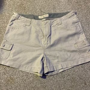 Maurice’s shorts 13/14